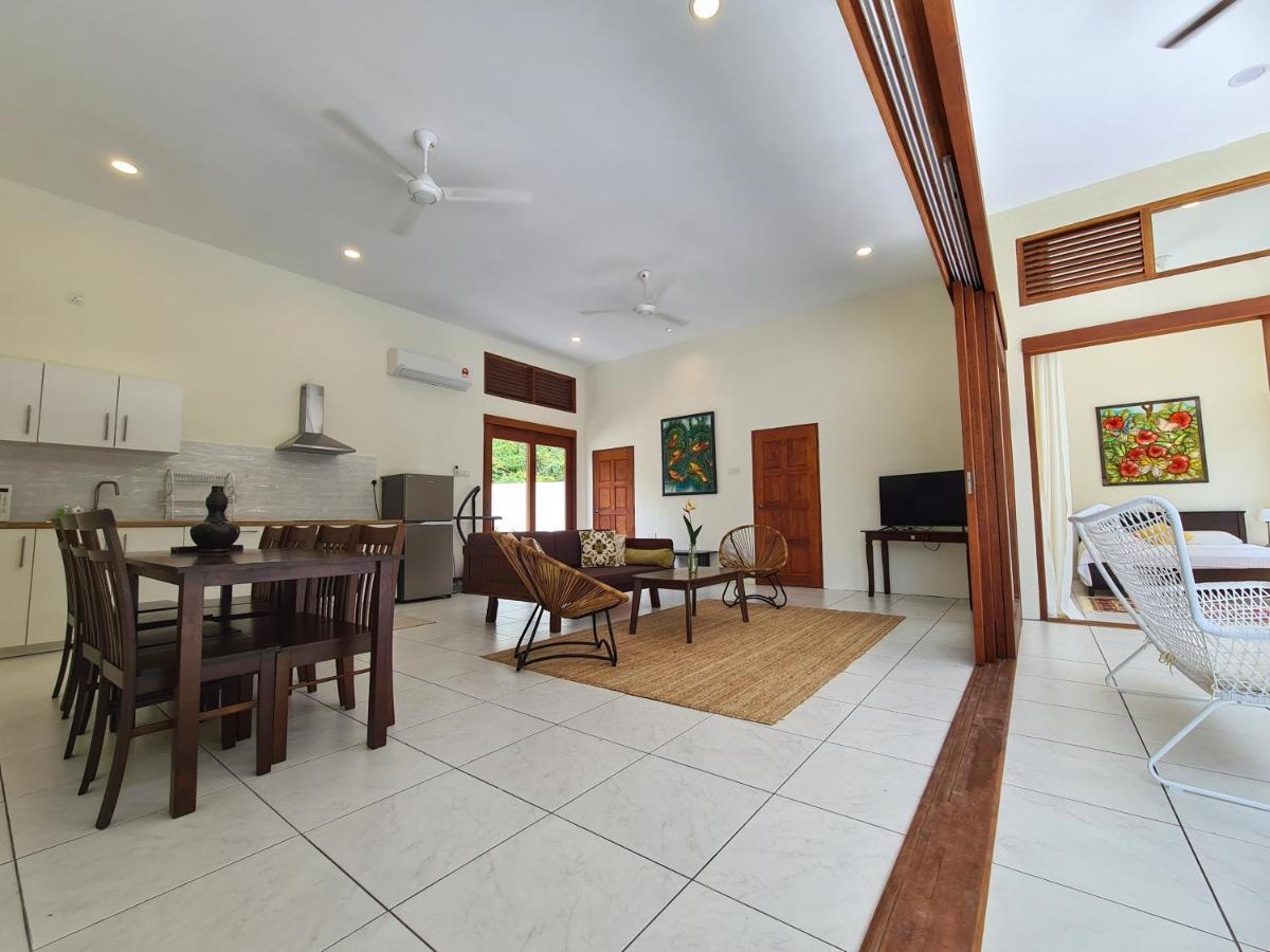 Villa Meranti - Spacious Private Pool Villa ปันไตเจอนัง ภายนอก รูปภาพ
