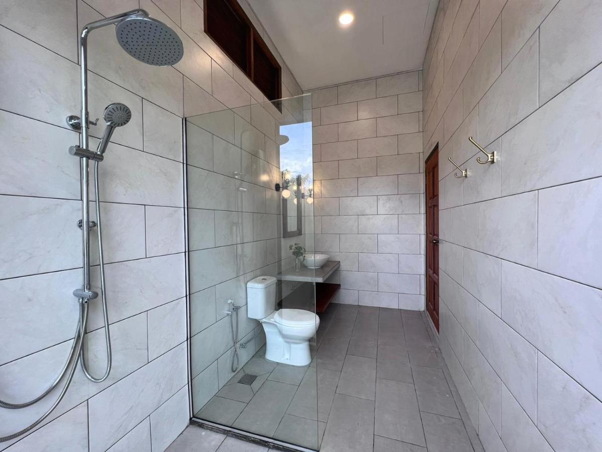 Villa Meranti - Spacious Private Pool Villa ปันไตเจอนัง ภายนอก รูปภาพ