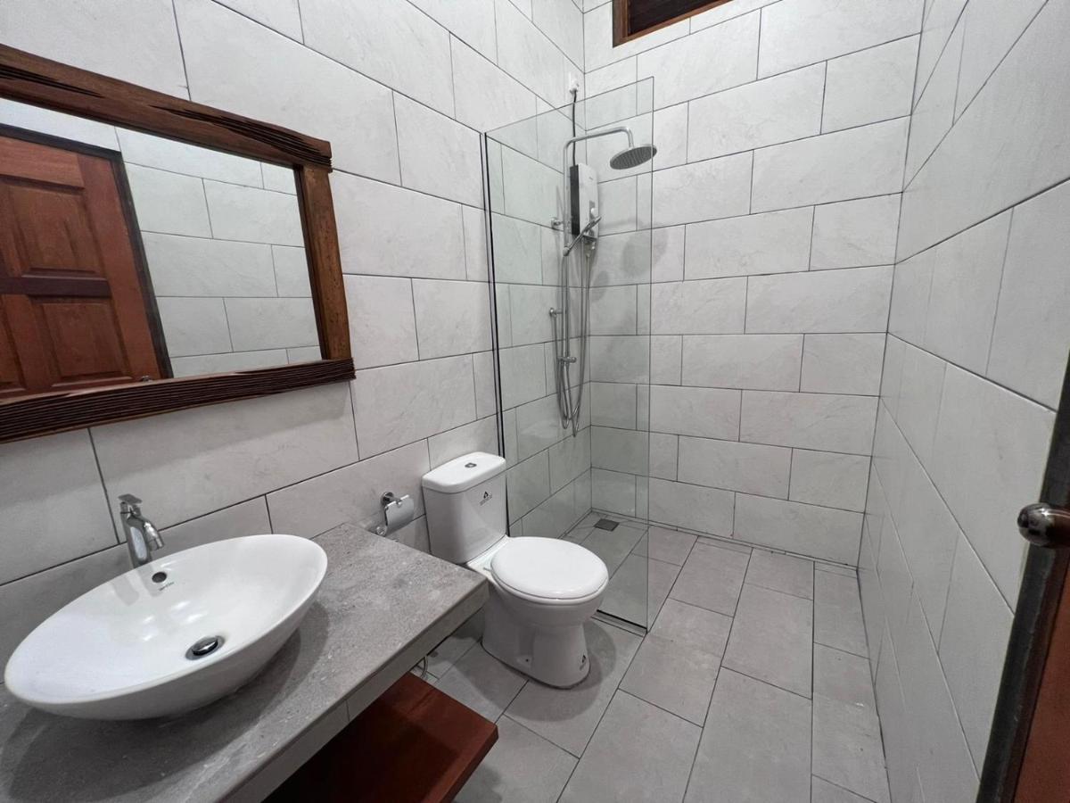 Villa Meranti - Spacious Private Pool Villa ปันไตเจอนัง ภายนอก รูปภาพ