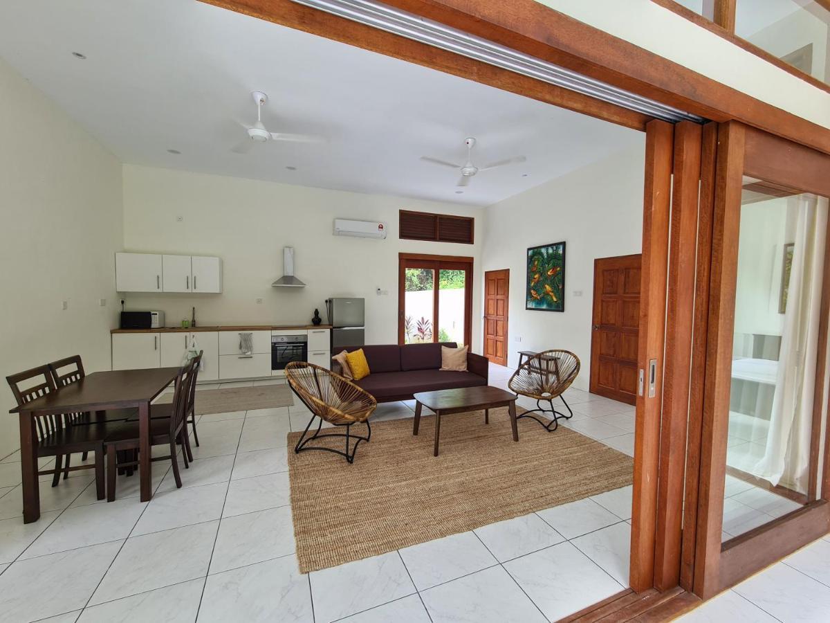 Villa Meranti - Spacious Private Pool Villa ปันไตเจอนัง ภายนอก รูปภาพ
