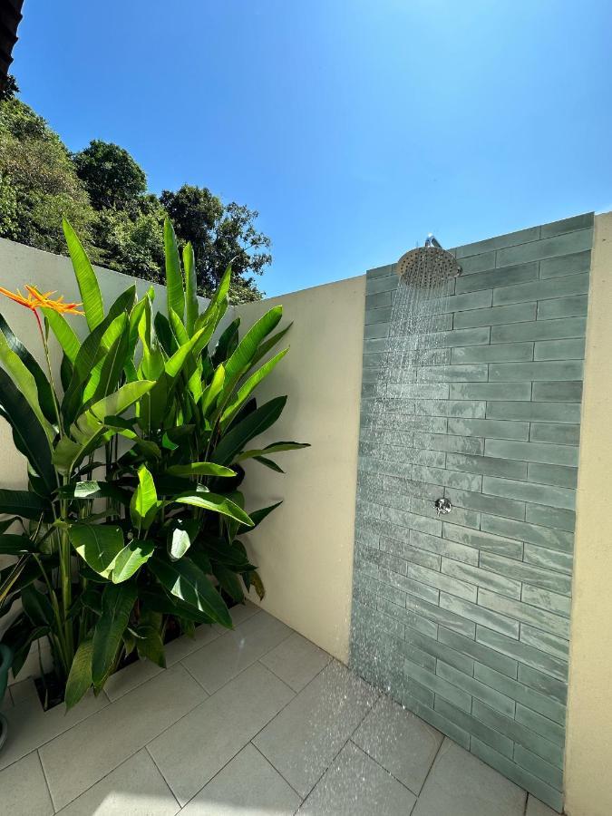 Villa Meranti - Spacious Private Pool Villa ปันไตเจอนัง ภายนอก รูปภาพ