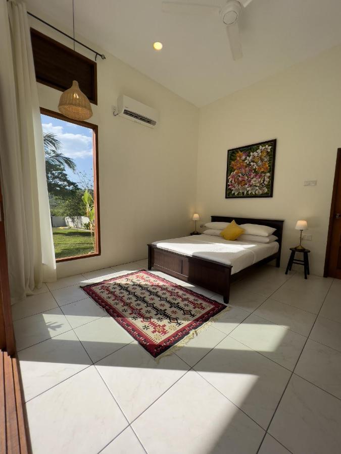 Villa Meranti - Spacious Private Pool Villa ปันไตเจอนัง ภายนอก รูปภาพ
